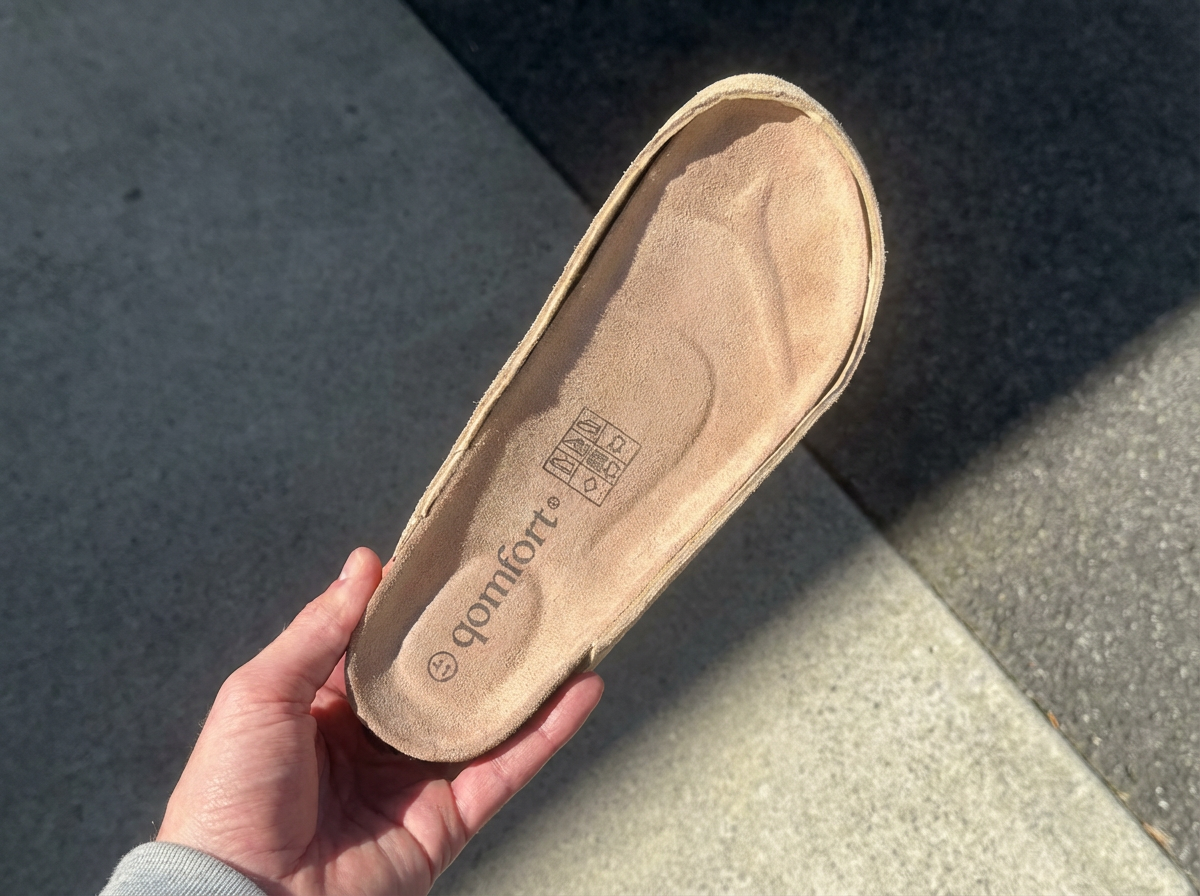 Most clogs are built narrow and hope you conform. Qomfort starts wide.